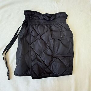 MONCLER Women's Quilted Nylon Down Mini Skirt Black Pocket Warm Travel Black 40